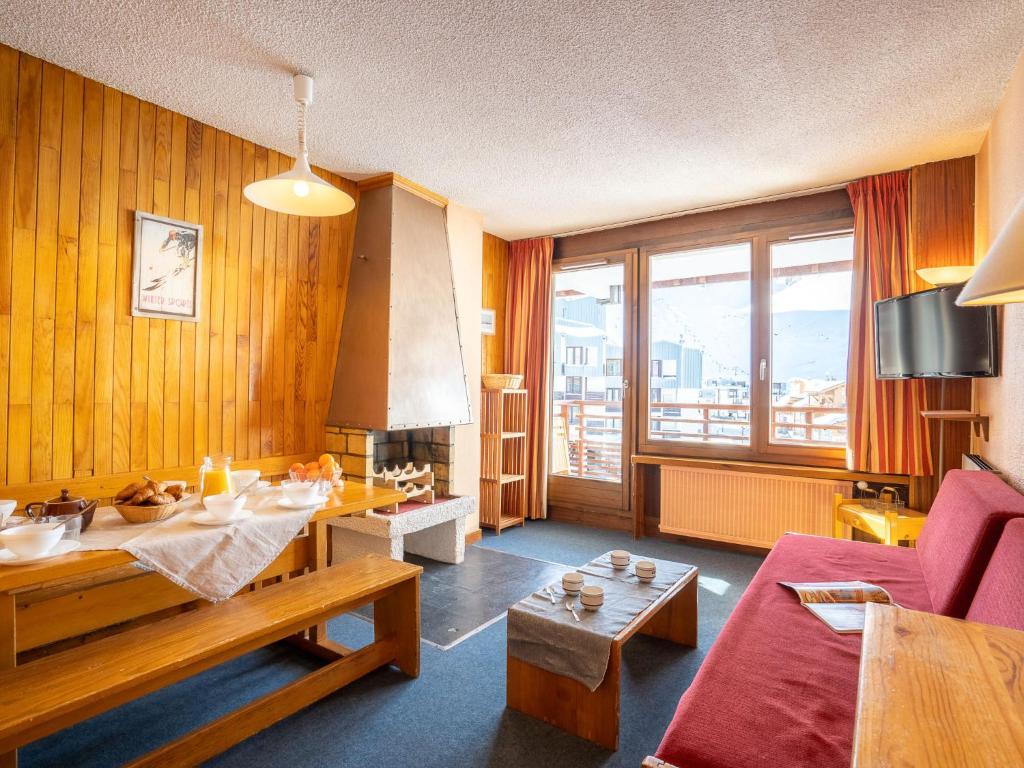 Apartment Le Curling B-20 by Interhome