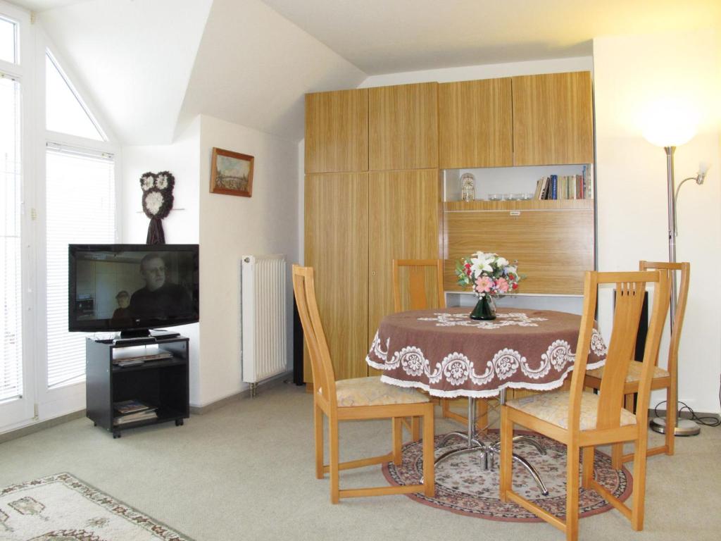 Apartment Achterwasser - ZEM113 by Interhome photo 2