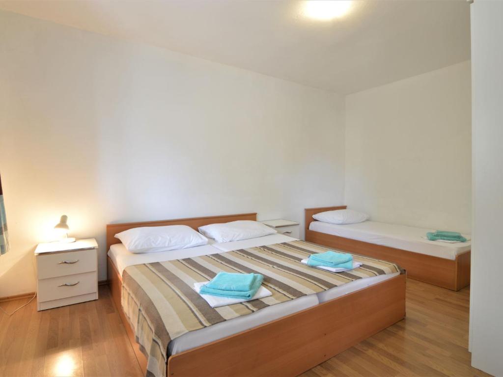 Apartment Josip - VOD200 by Interhome photo 4