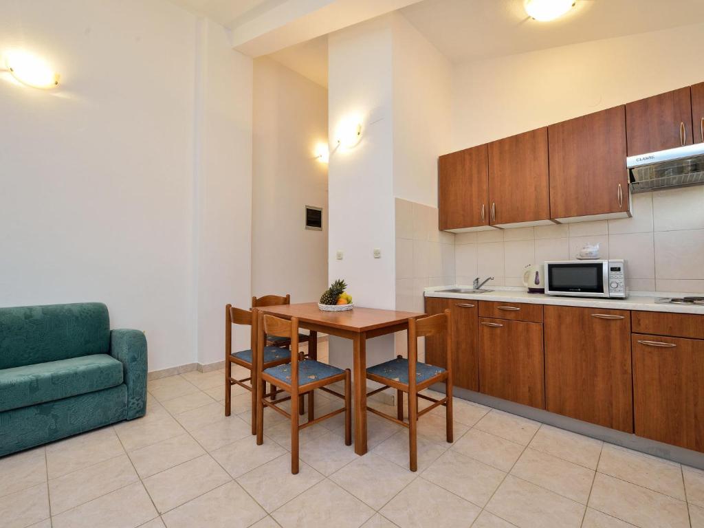 Apartment Bonex-8 by Interhome photo 3