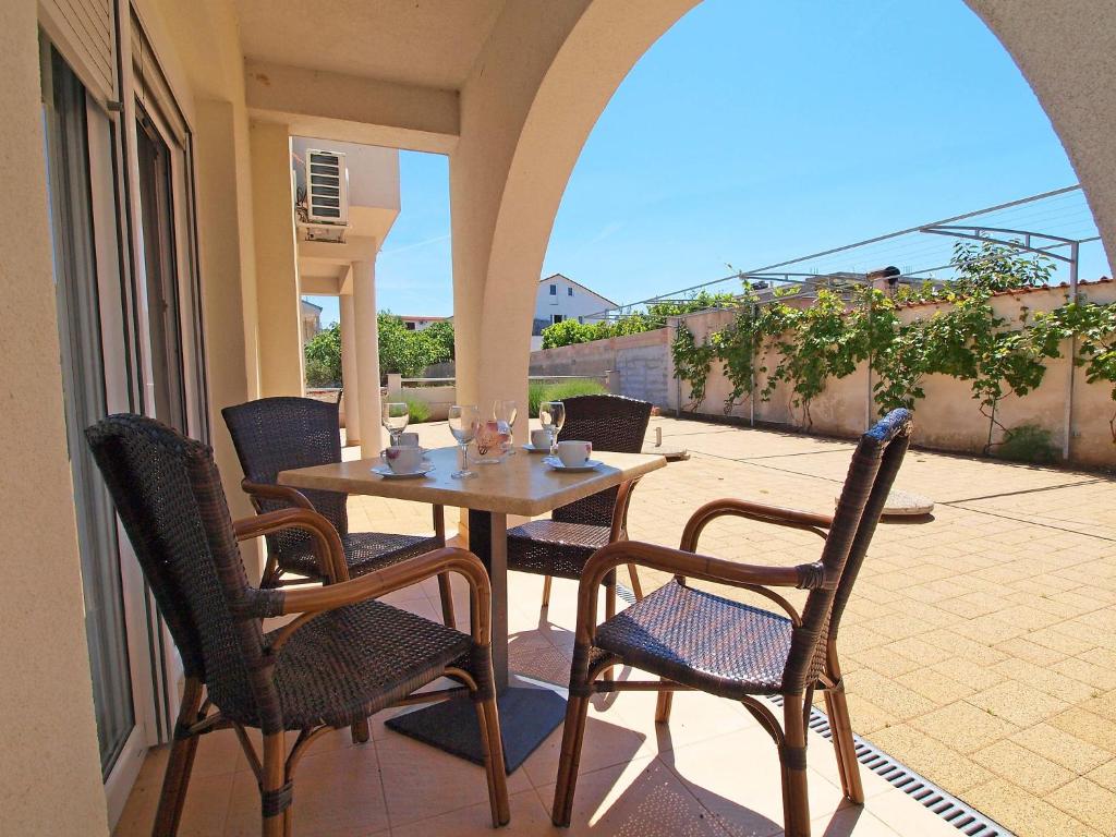 Apartment Sablić-1 by Interhome