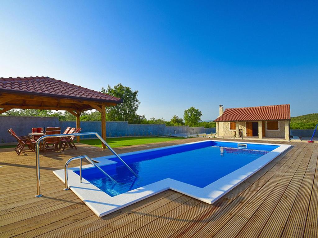 Holiday Home Julija by Interhome photo 2