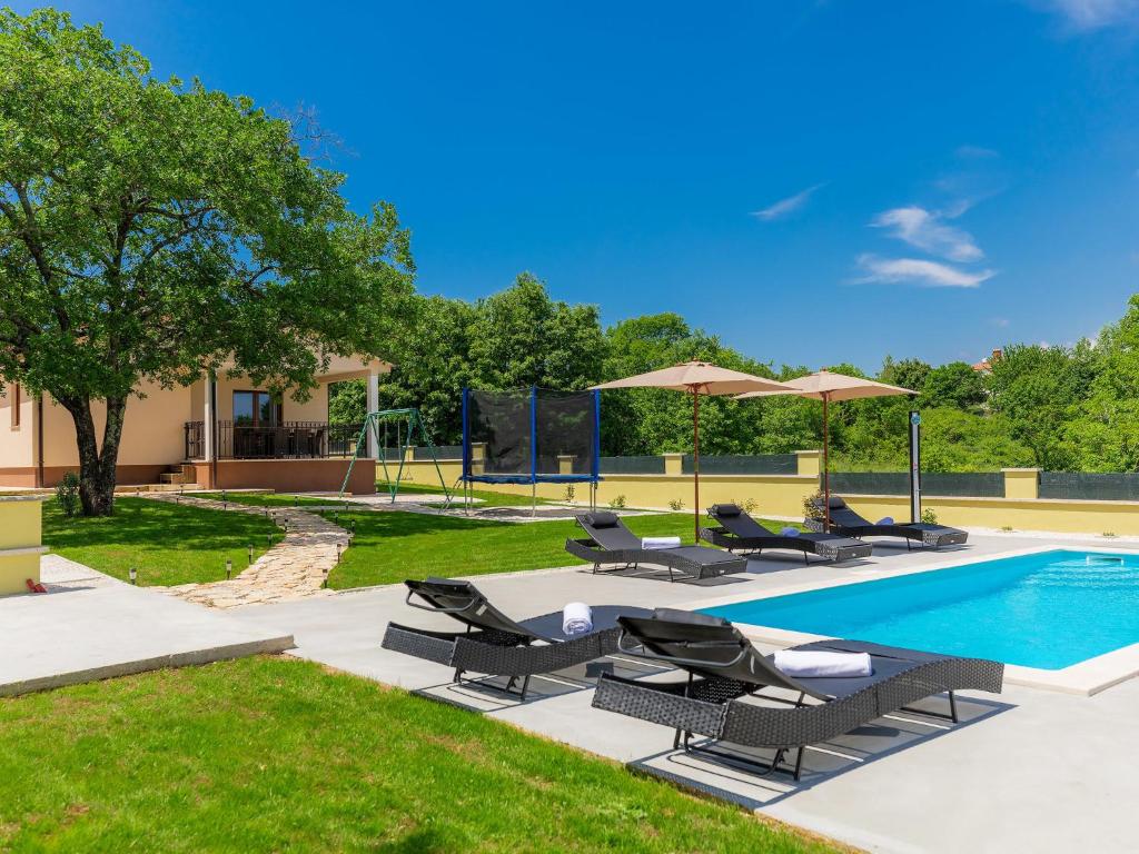 Holiday Home Villa Aniva by Interhome photo 4