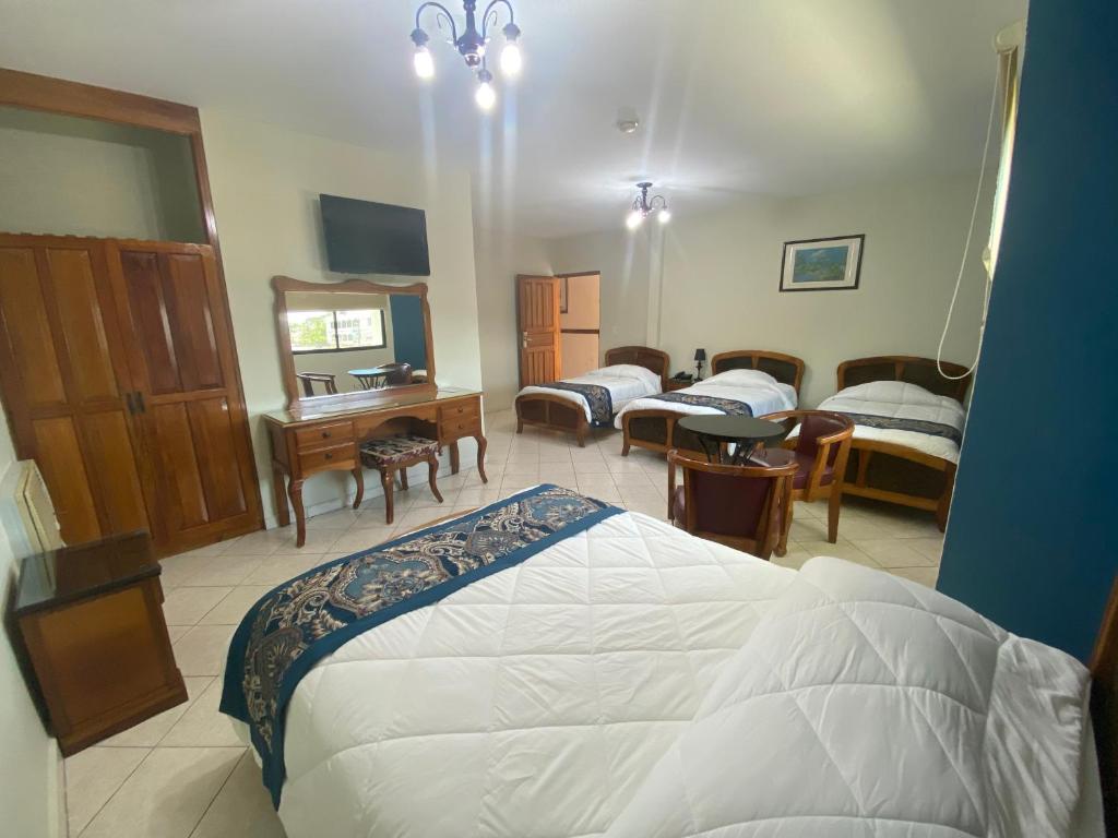 Hotel Iberia photo 3