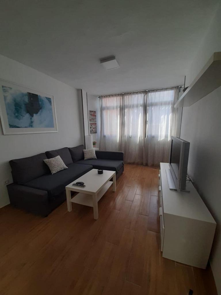 BRISAS DEL MAR APARTMENT, ONE STEP FROM THE SEA.