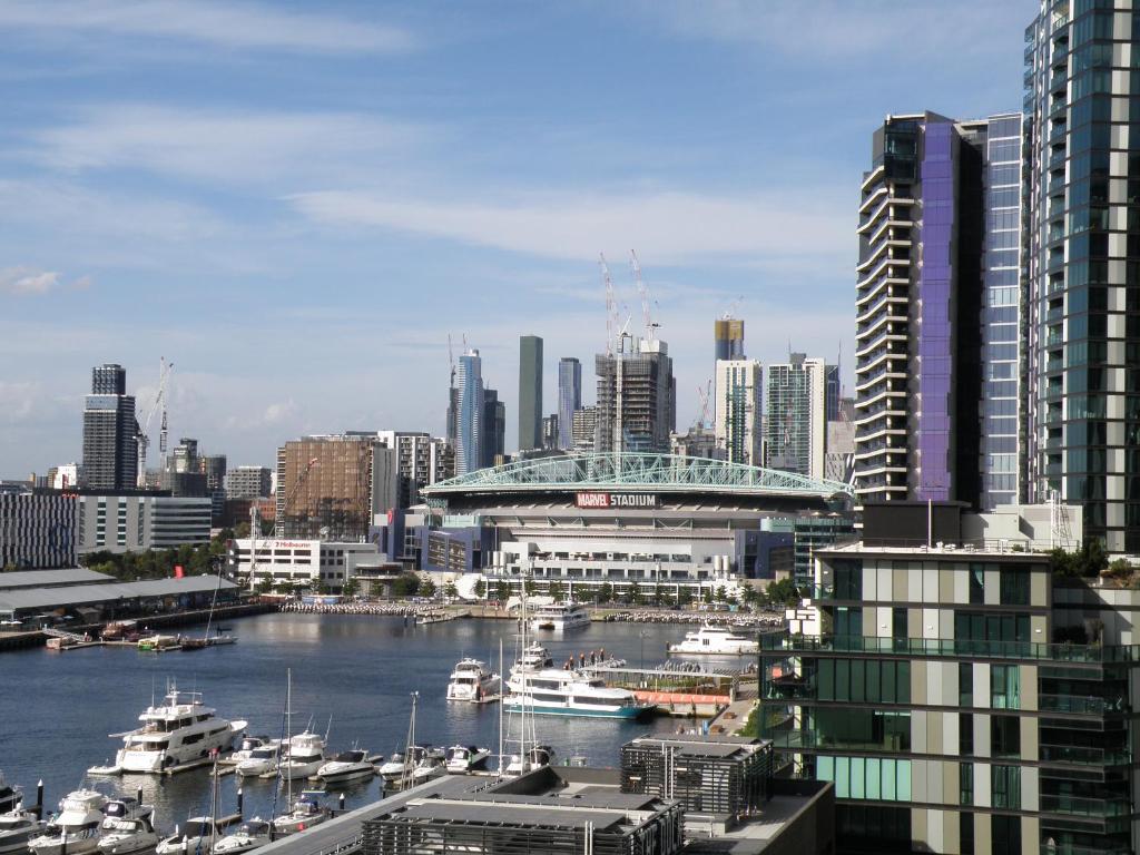 Pars Apartments - Collins Wharf Waterfront, Docklands photo 1