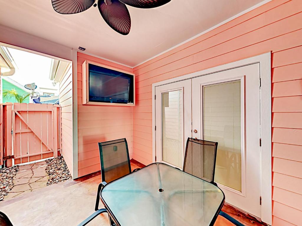 Sail Away at Pirate's Bay Unit 113 photo 3