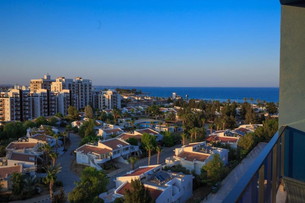 Royal Life Residence Poseidon Studio photo 3