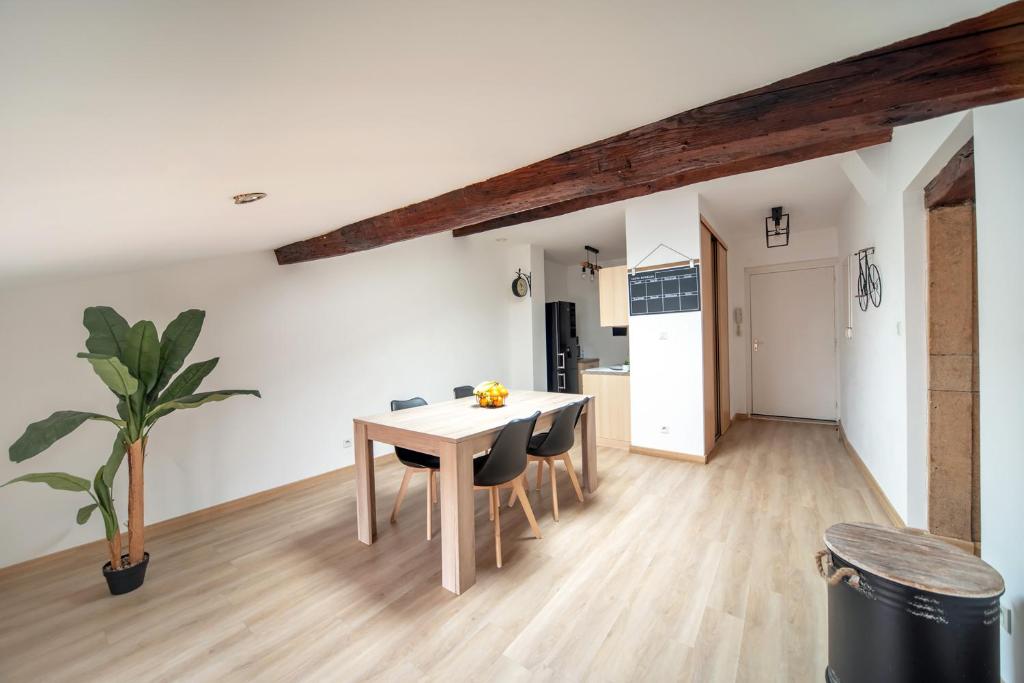 Appartement cosy et moderne en plein cœur du centre ville photo 2