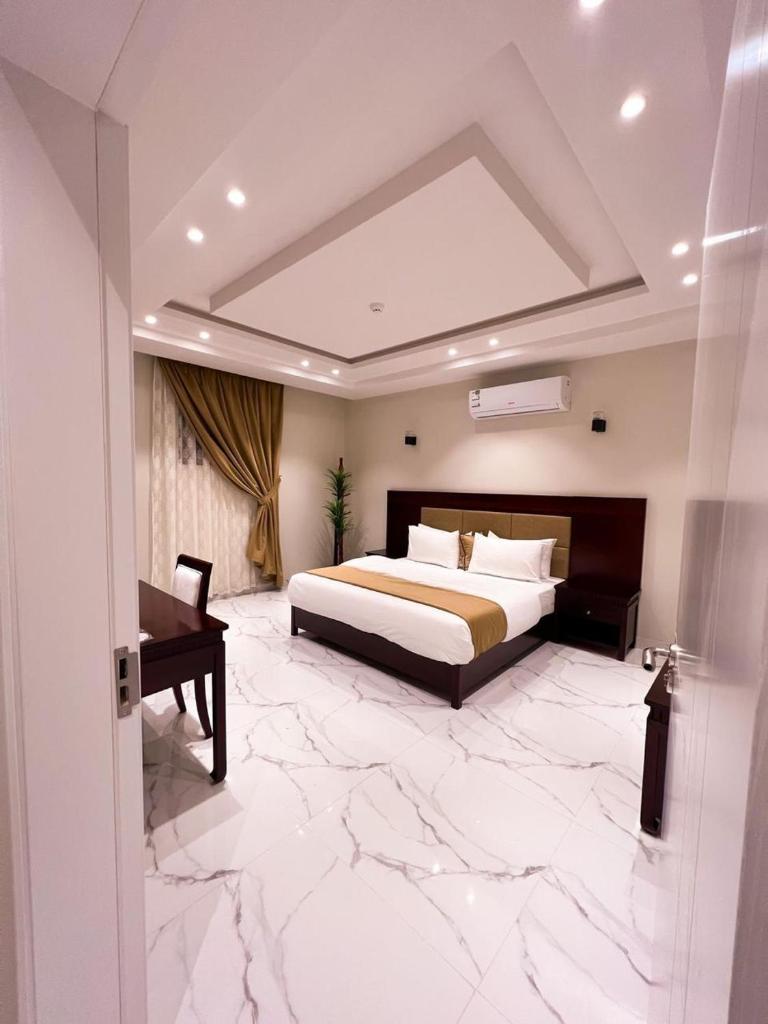 Qaser Sadan APartments for Seviced Apartments - Tap to explore photos