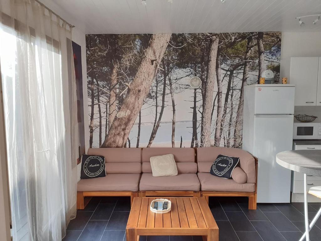 Maison RONCE LES BAINS photo 2