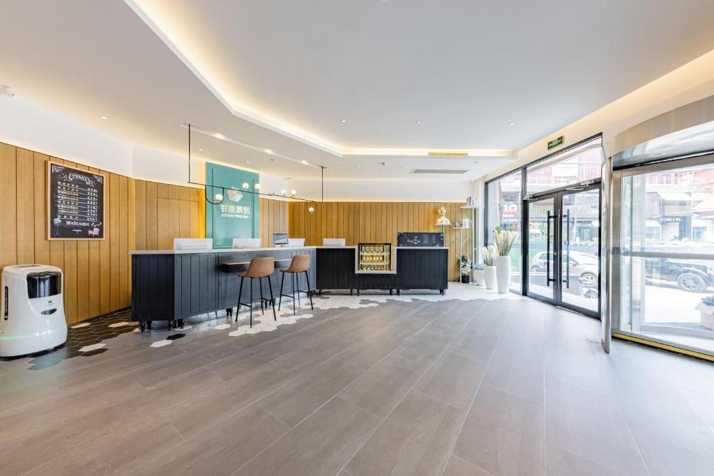 银座精宿酒店（济南泺源大街泉城广场宽厚里店） photo 2