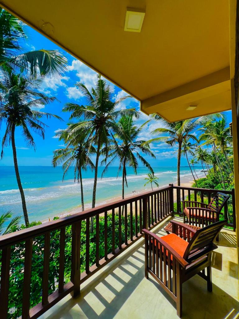 Top Secret Beach Hotel photo 2
