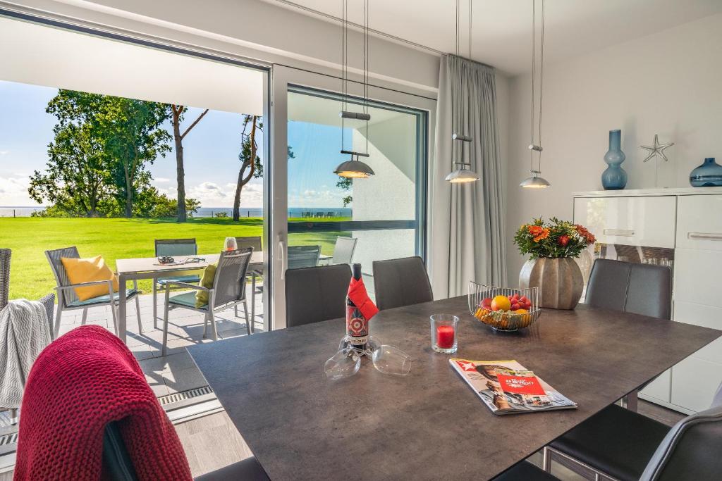 Terrassenwohnung "Windgott" - Oase am Haff photo 2