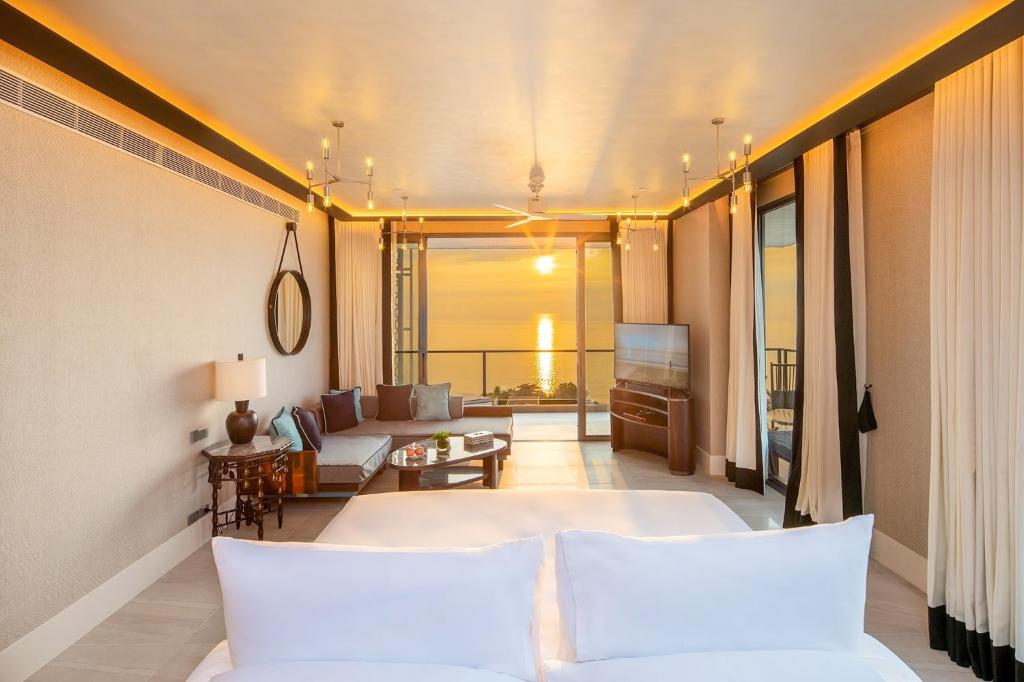 Baba Beach Club Hua Hin Luxury Pool Villa by Sri panwa photo 2