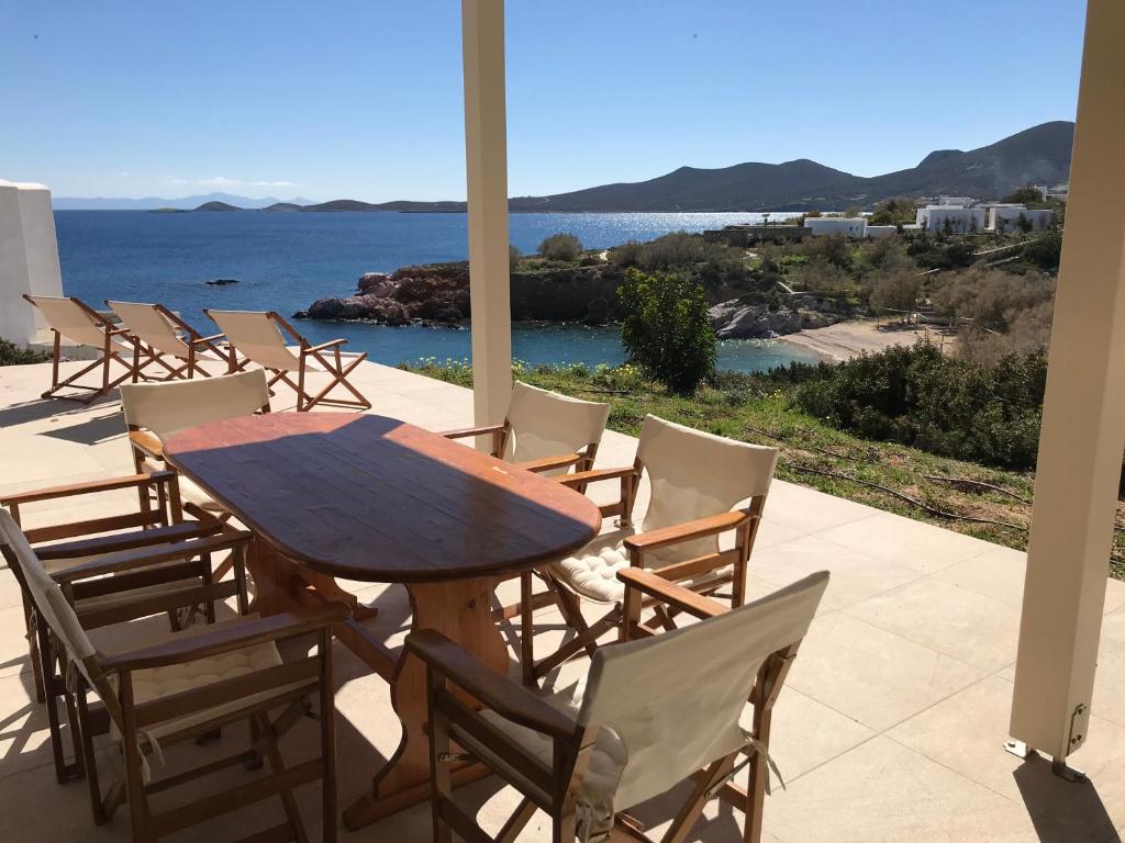 The Antiparos Stone House photo 3