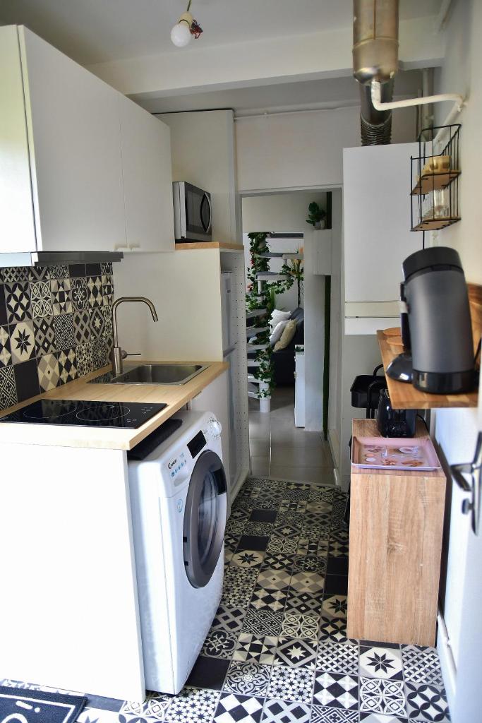 Secret Garden - Duplex Moderne - Jardin - Netflix - - Thumbnail image