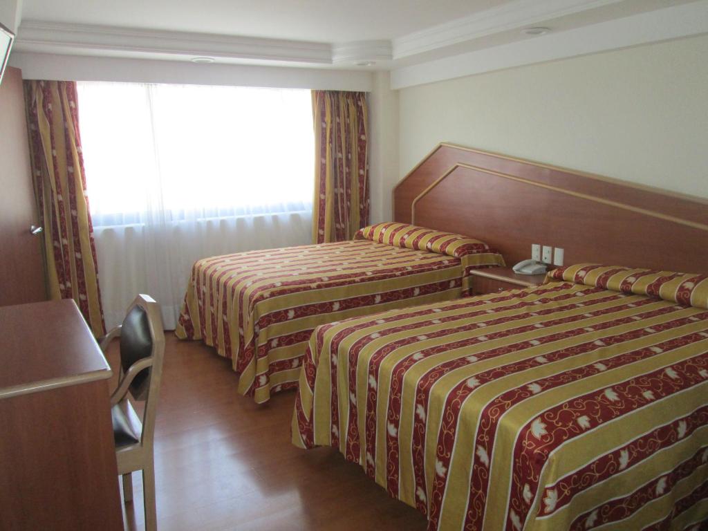 Двухместный (Двухместный номер с 2 двуспальными кроватями), Hotel Premier