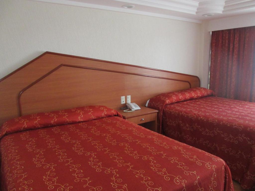 Двухместный (Двухместный номер с 2 двуспальными кроватями), Hotel Premier