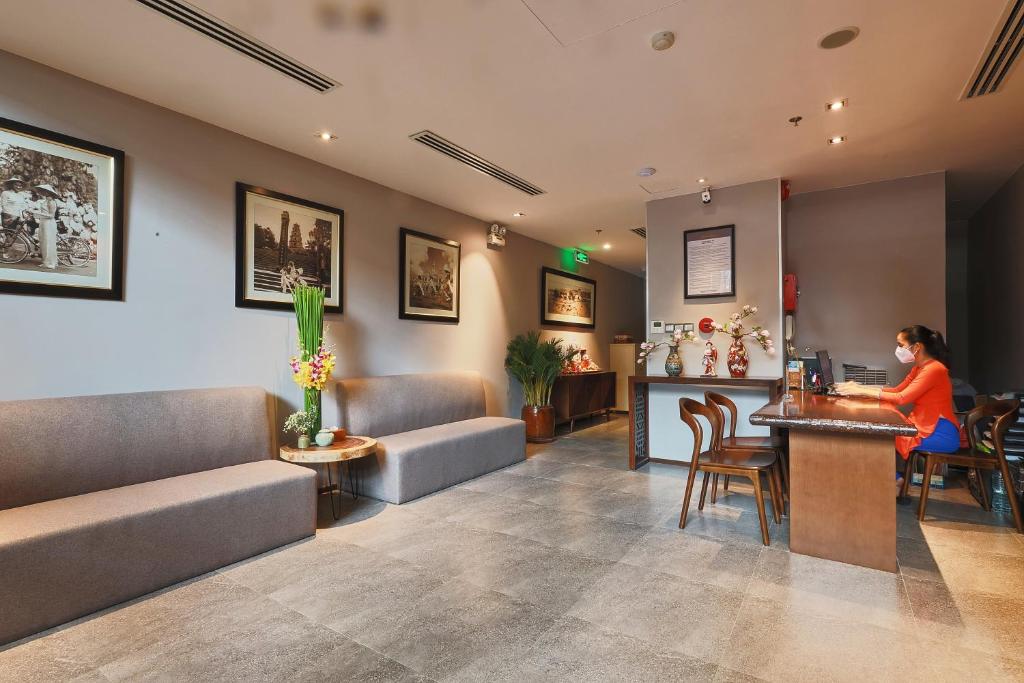 CHERRY BOUTIQUE HOTEL