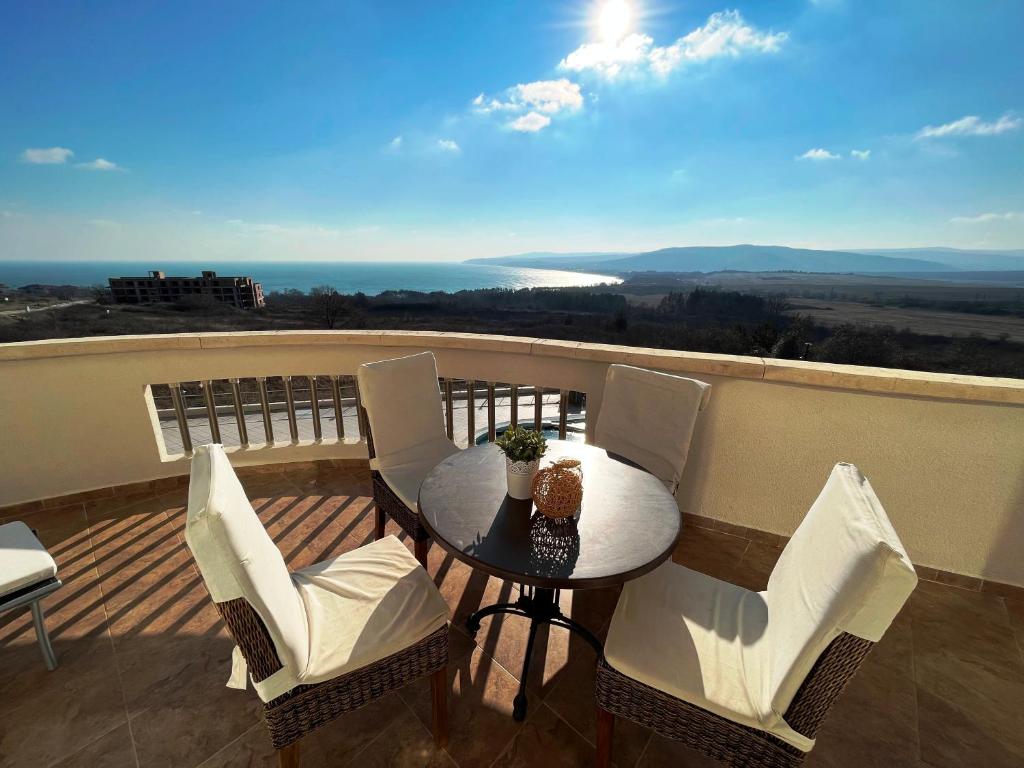 Апартаменти Сънбрийз - Sunbreeze Apartments photo 1