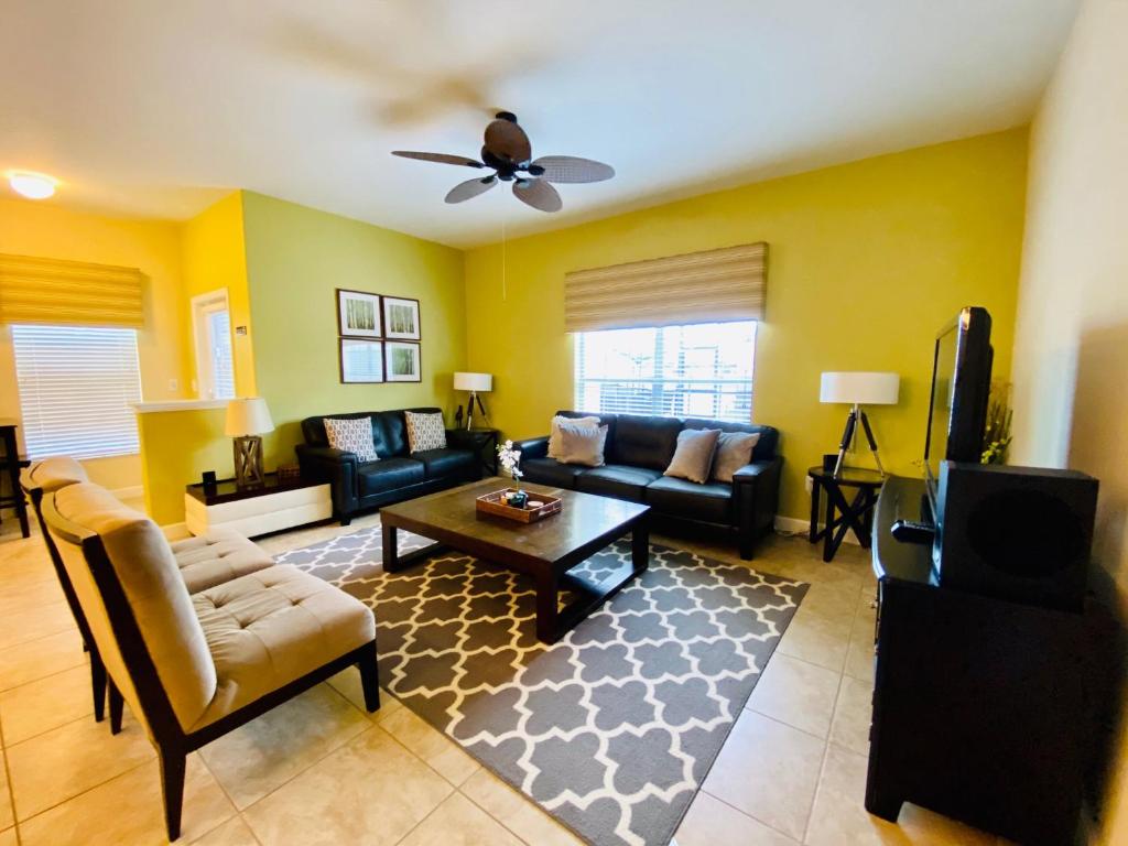 Paradise Palms- 5 Bed Townhome w/Splashpool-3024 photo 4