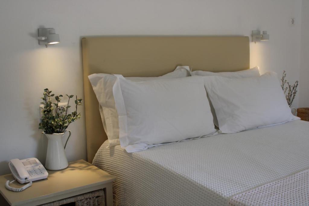 Zefiros Traditional Hotel photo 4