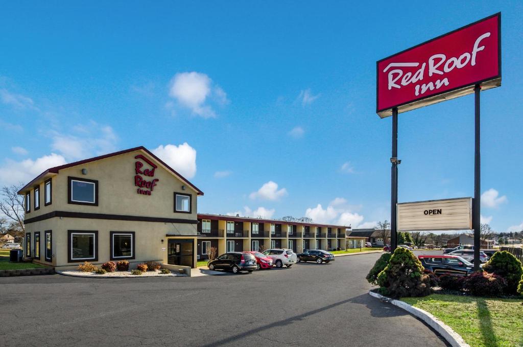 Red Roof Inn Madison Heights, VA photo 4