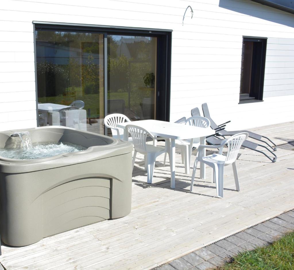 Maison bord de mer avec jacuzzi photo 1