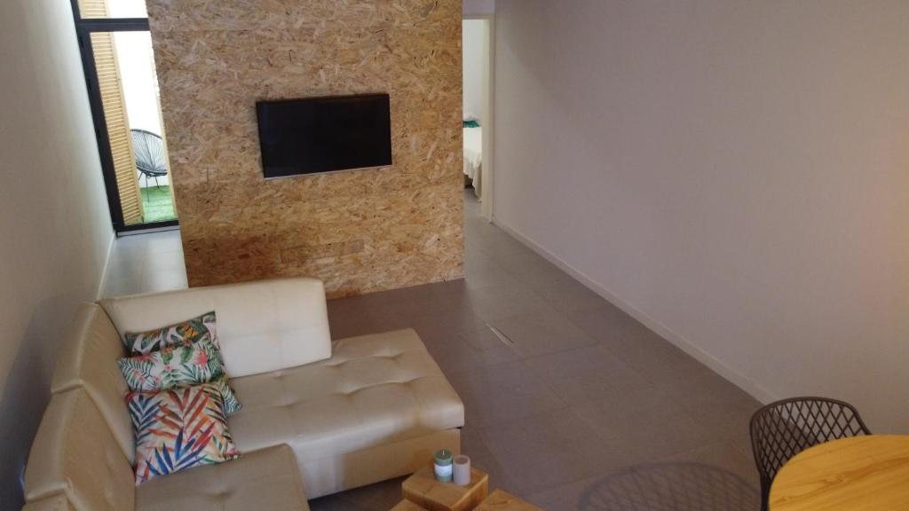 Apartamento encantador com pequeno pátio escondido photo 4
