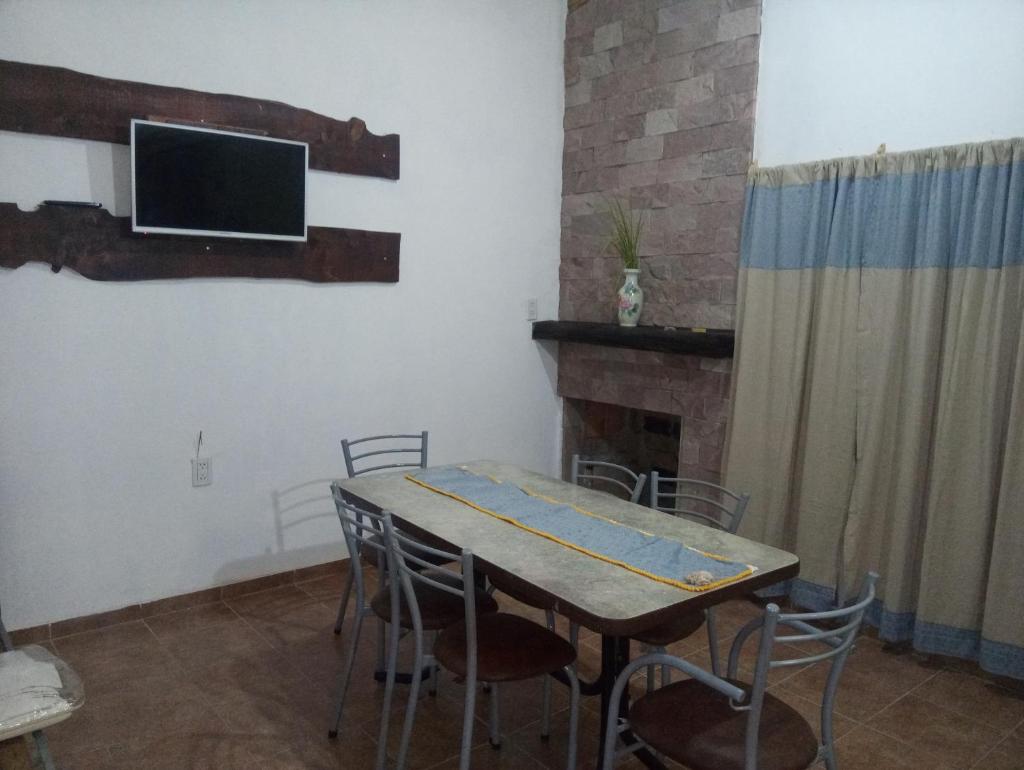 FINCA LA CASA AMARILLA
