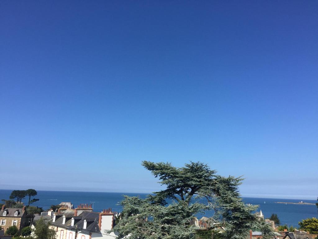 KERGAYAM, studio avec vue panoramique sur mer et garage