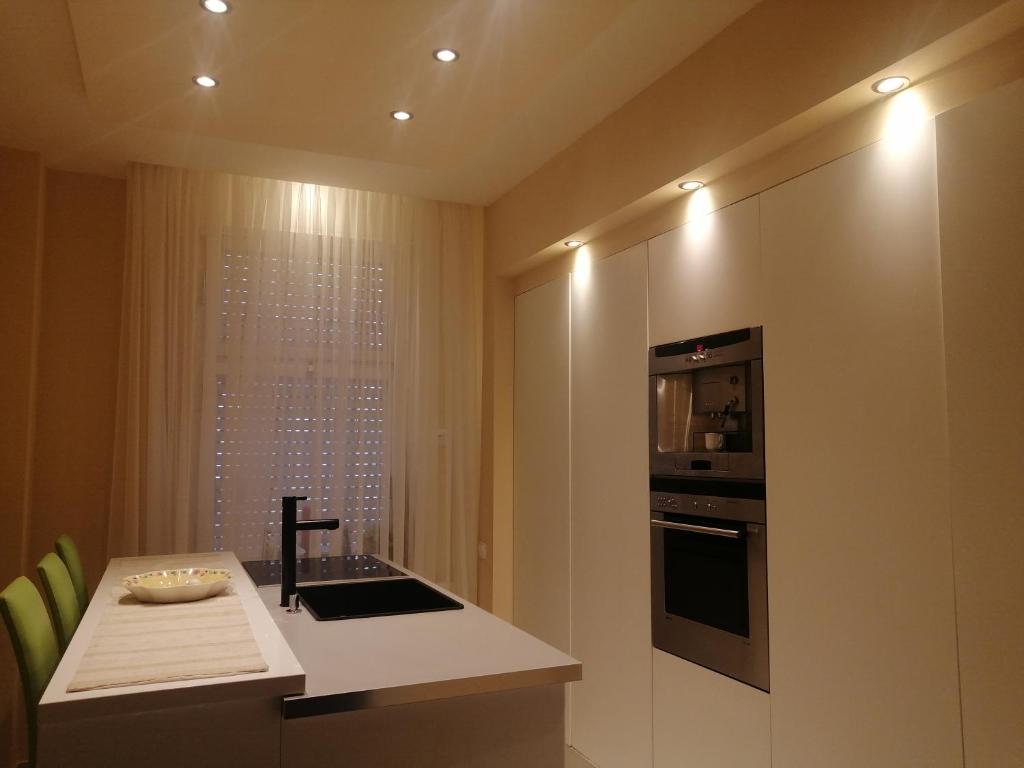 High guests comfort and satisfaction in 2 double bedrooms with private bathroom photo 3
