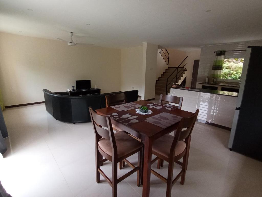 Jaidss Holiday Apartments 2 photo 4
