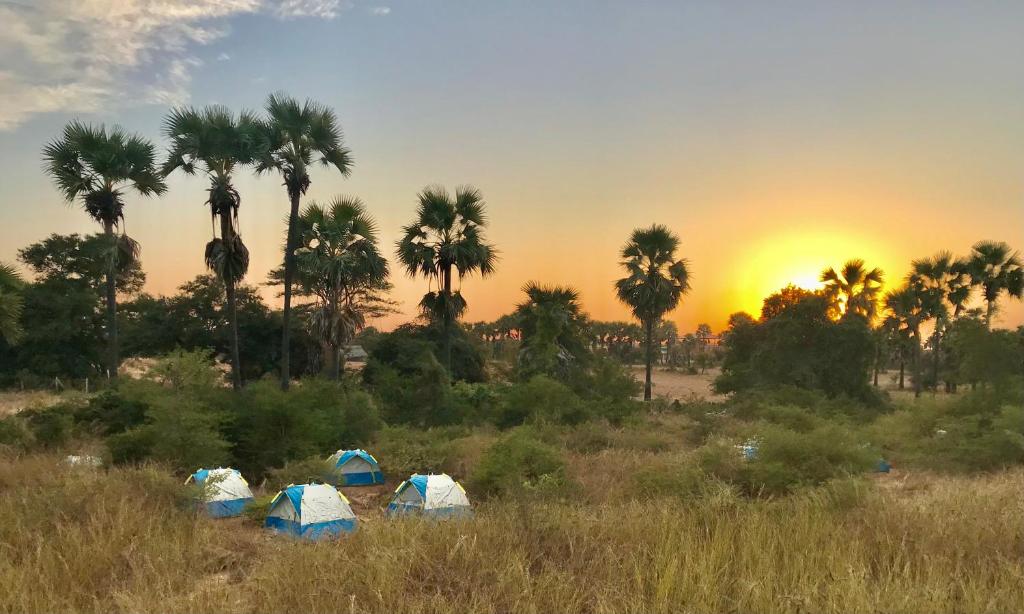 E-Outfitting Royal Inn Bagan photo 1