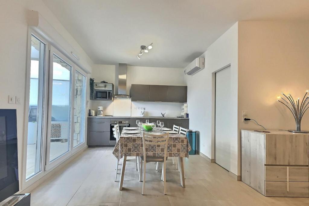 Appartement spacieux et lumineux dans une résidence proche de la mer photo 4