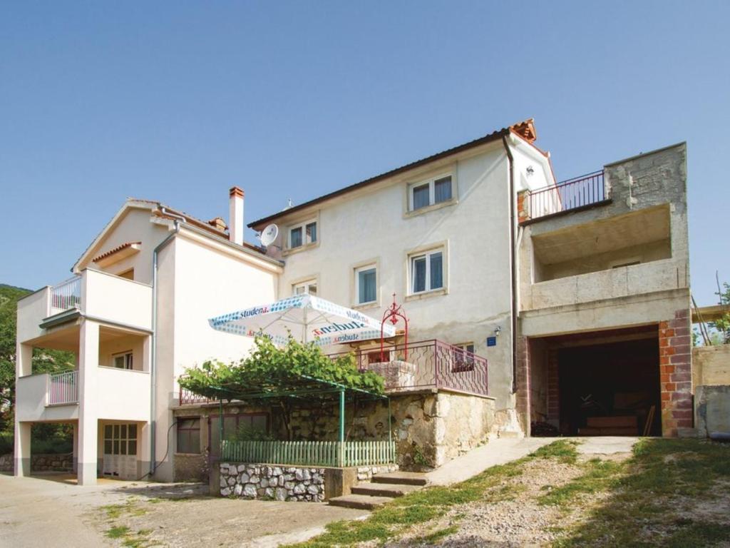 Apartments Emil photo 1