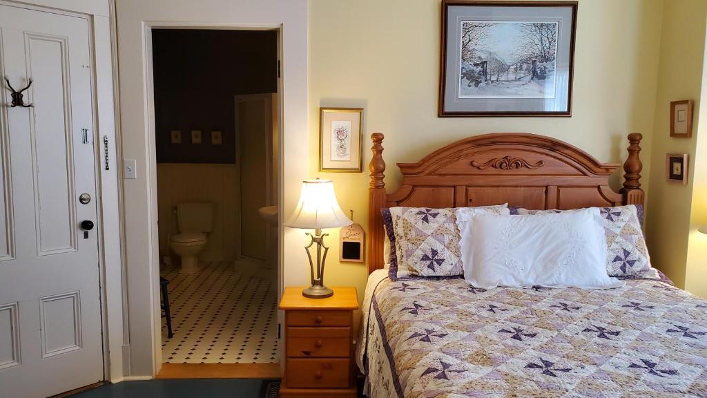 The Lark & Loon Inn photo 4