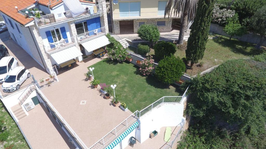 LA TERRAZZA SUL MARE - NUMANA - photo 3