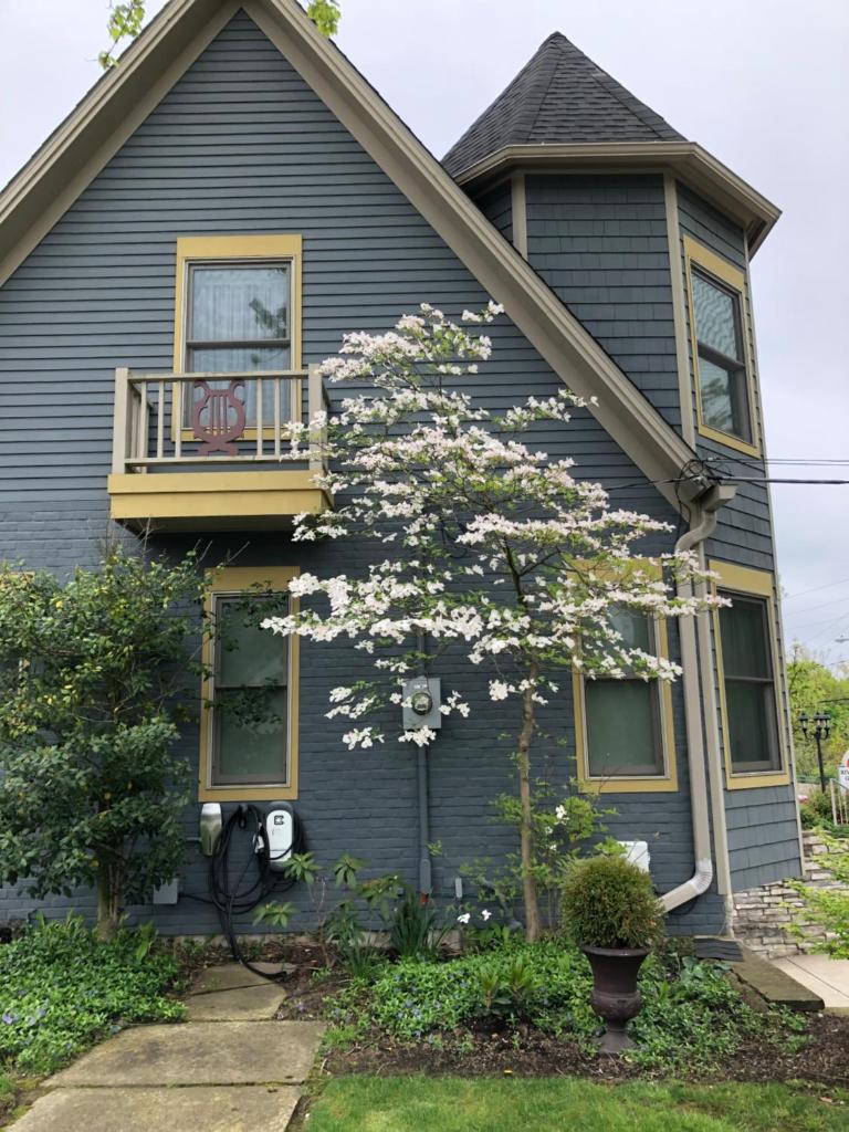 Riverside Gables Bed and Breakfast photo 2