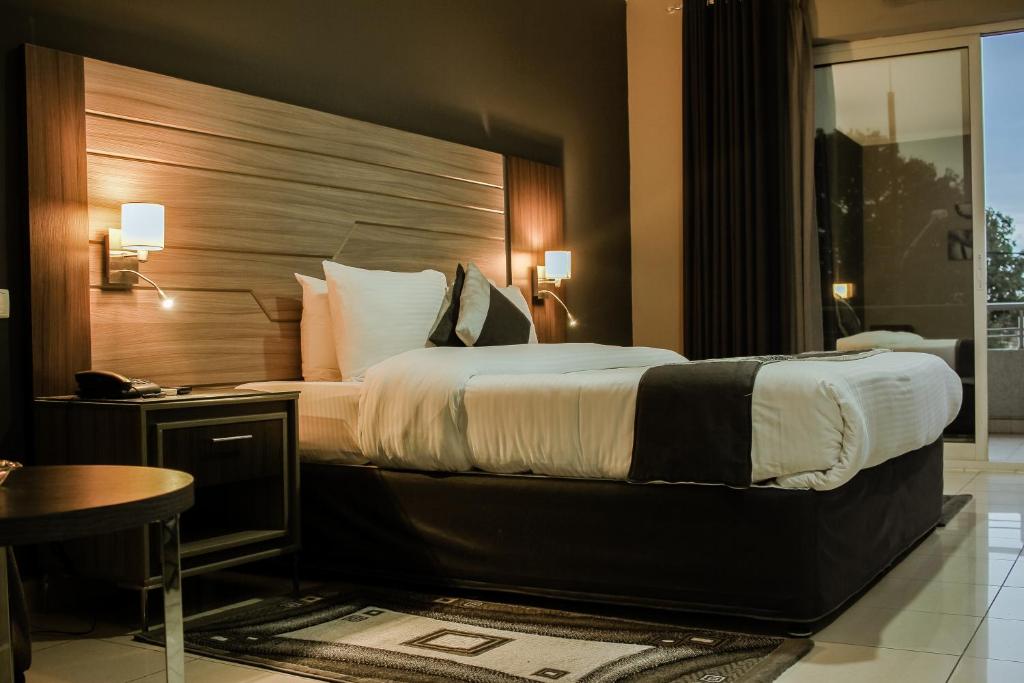 Hotel Milenio photo 2