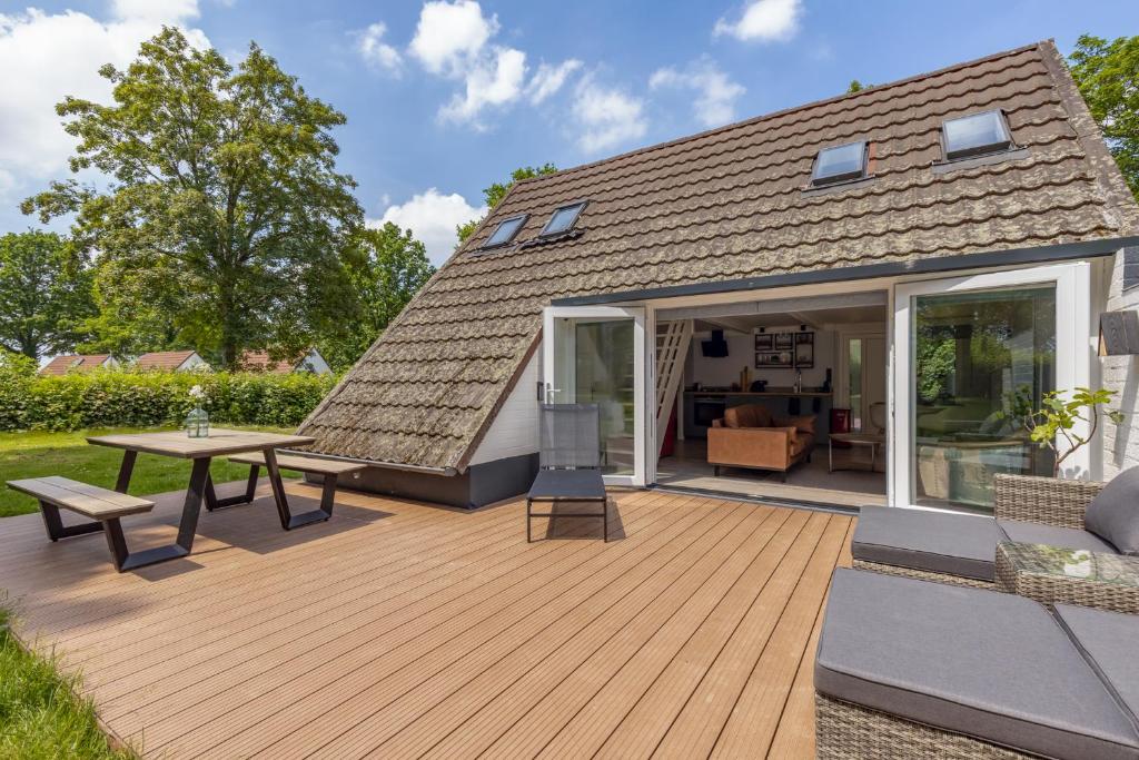 Limburg Lux 90 photo 4