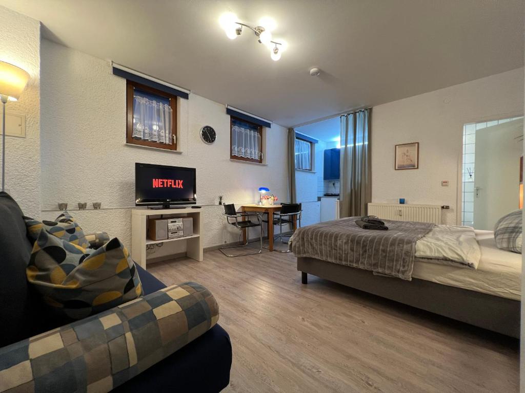 Einzigartiges Apartment in toller Altstadt by Rabe - free Netflix & Coffee-Bar photo 2