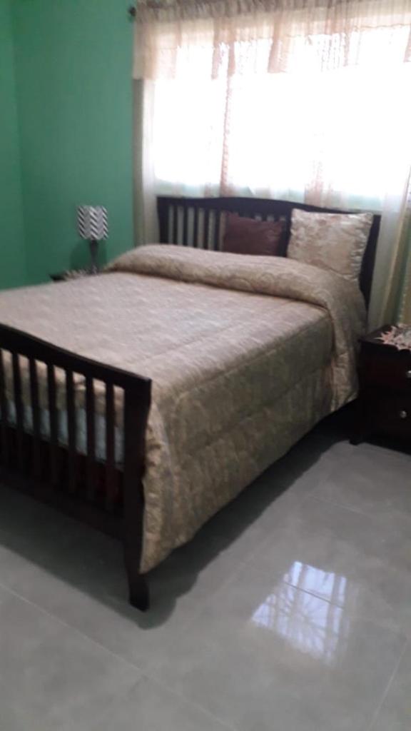 LEO VILLA photo 1
