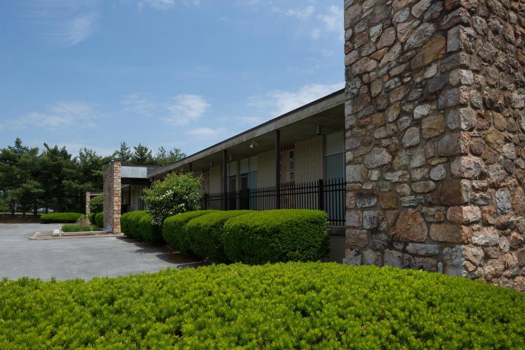 Luray Caverns Motels image