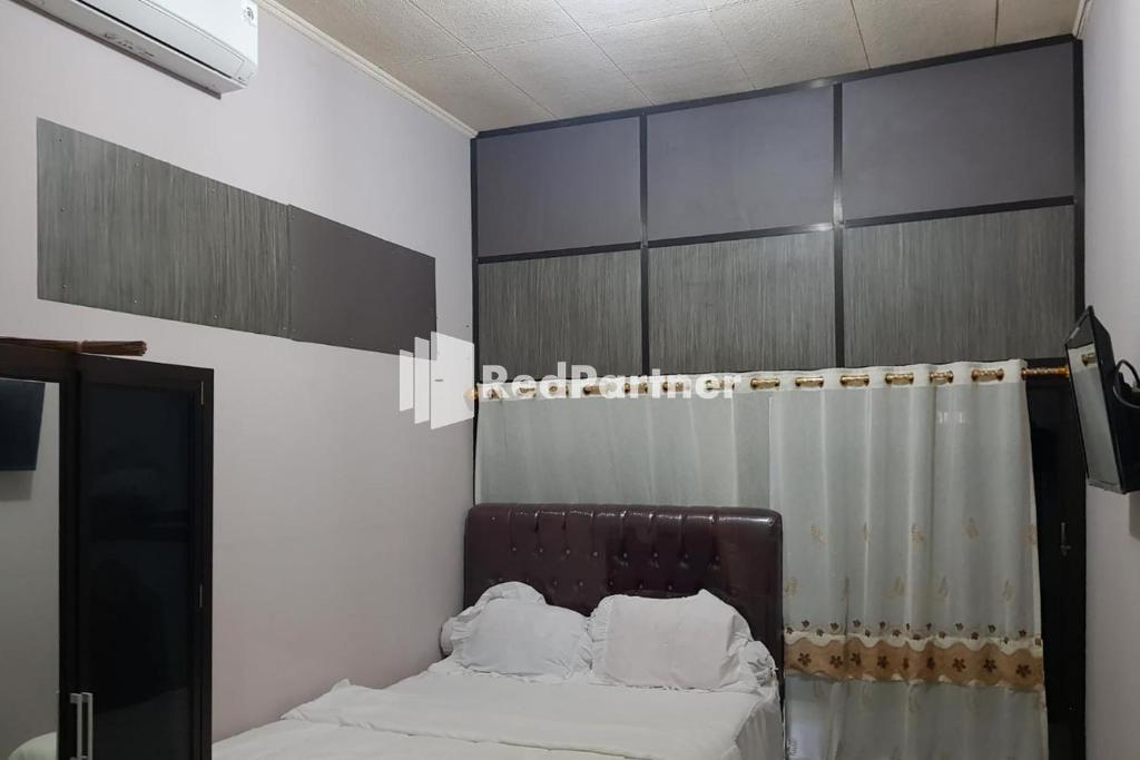 Homestay Lotus Bangka Mitra RedDoorz photo 2