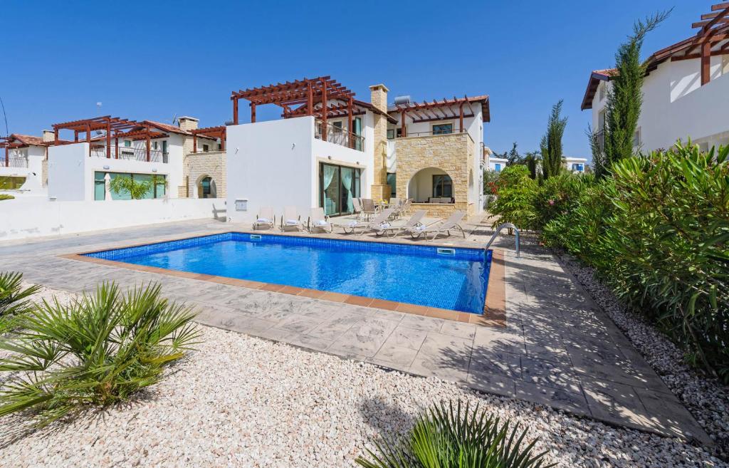 Kymma Villa #16 photo 1