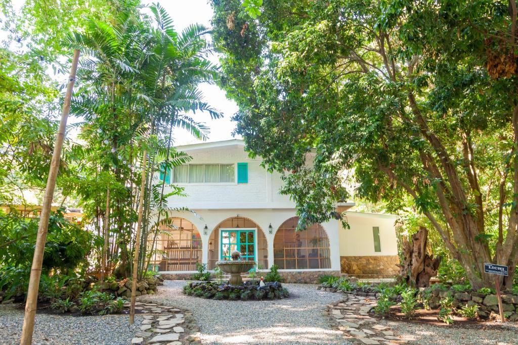 Angeli Gardens Boutique Hotel photo 2