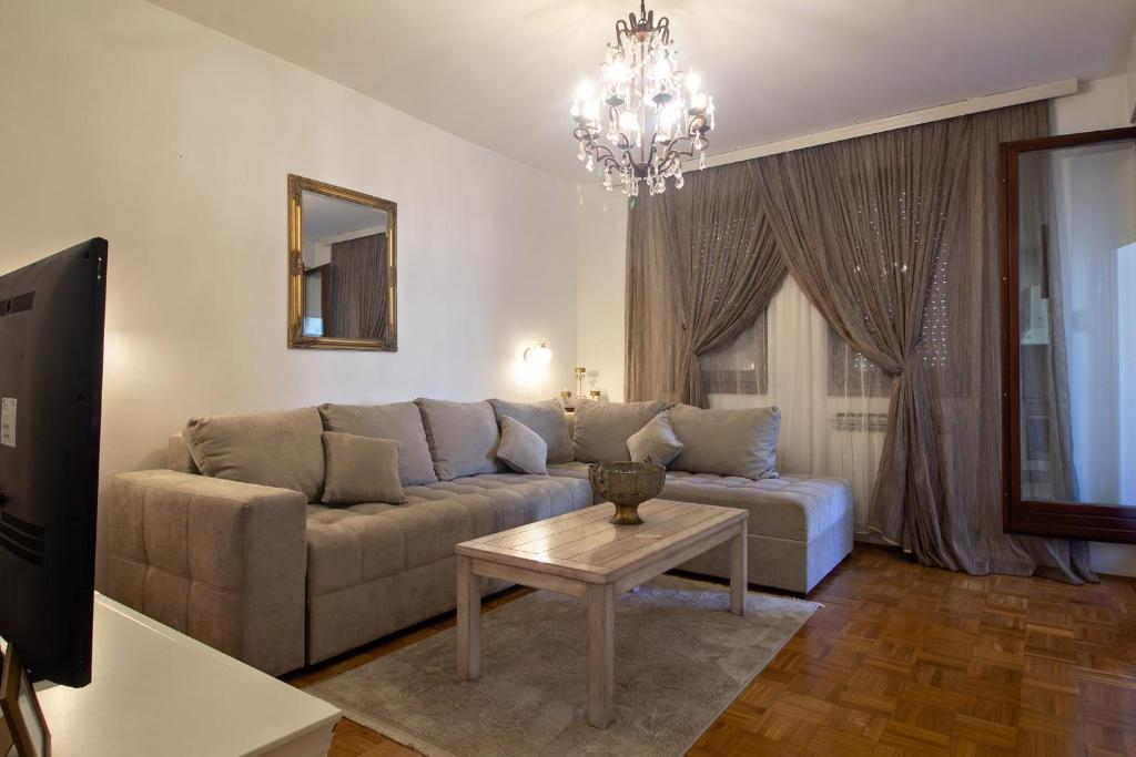 Apartment Barby - Aleja photo 3