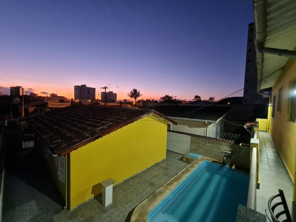 Edícula completa com piscina photo 4